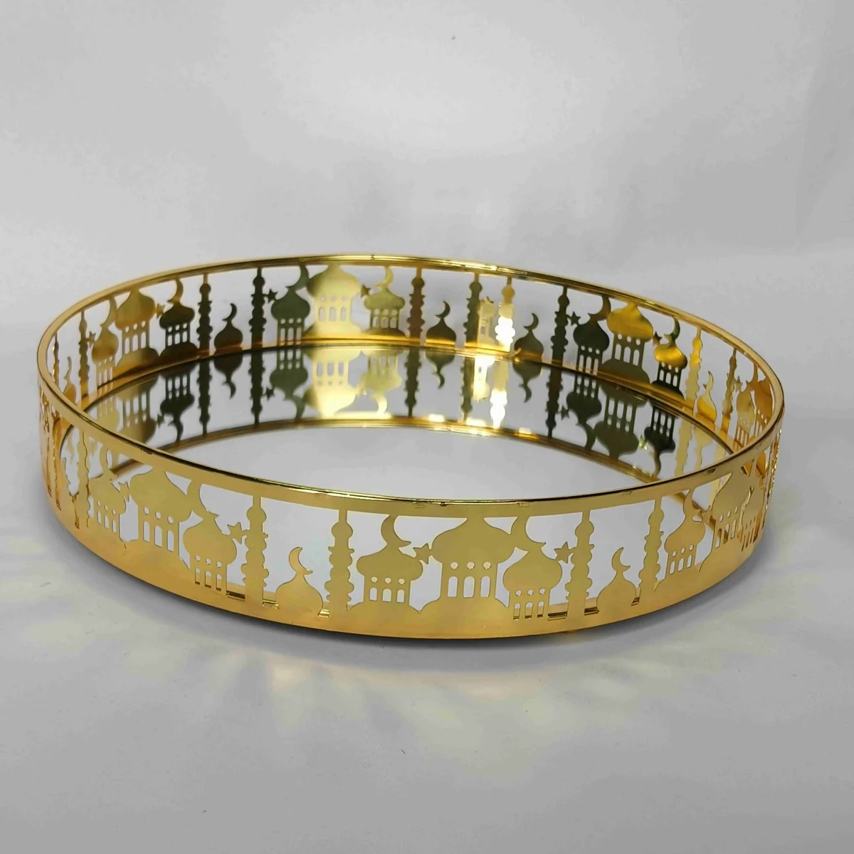 EID Golden Mirror Round Serving Tray 48pcs — size reference