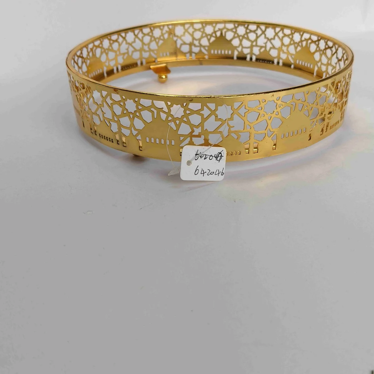 EID Golden Mirror Round Serving Tray 60pcs — front view