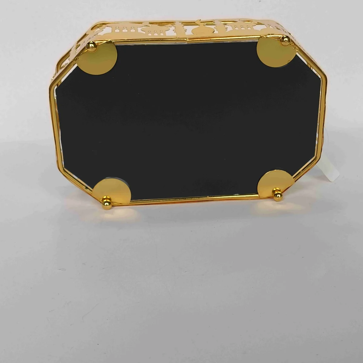 EID Golden Mirror Rectangle Serving Tray 48pcs — detail