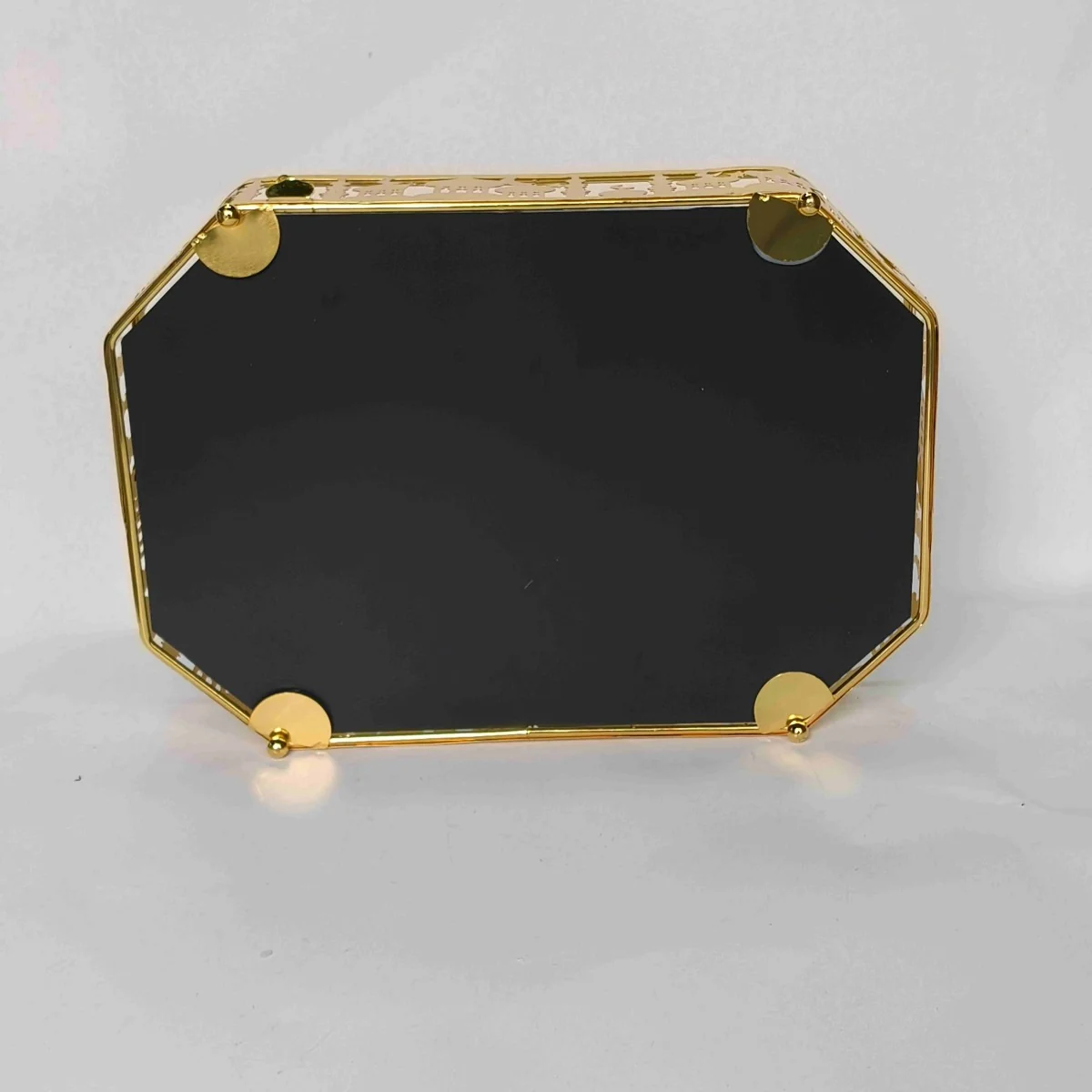EID Golden Mirror Rectangle Serving Tray 36pcs — detail