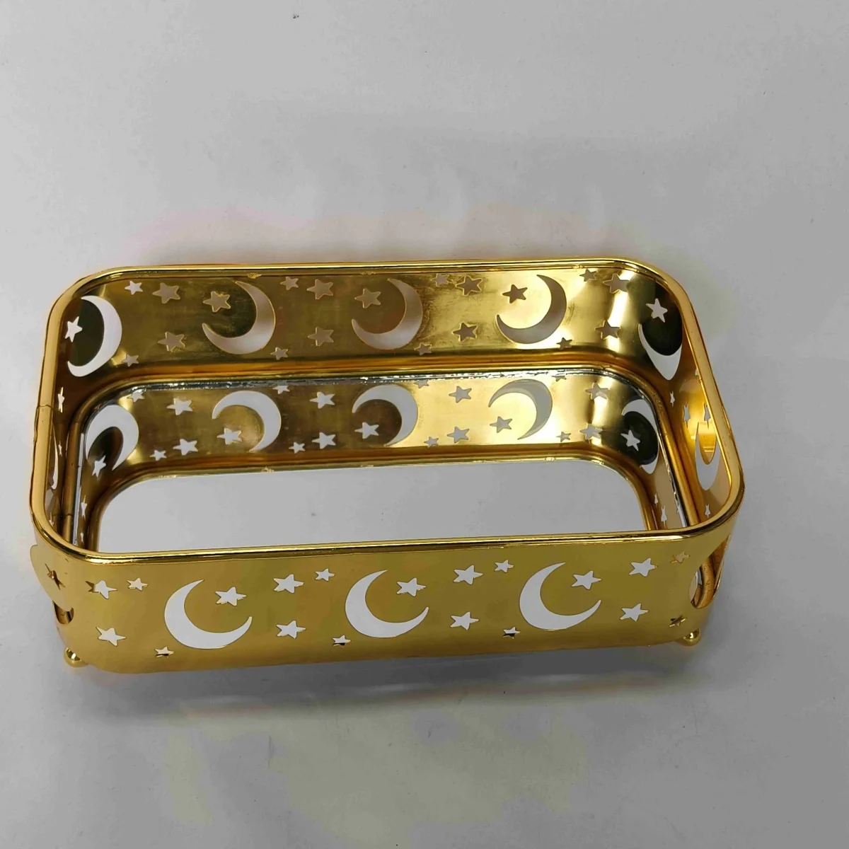 EID Golden Mirror Rectangle Serving Tray 48pcs — detail