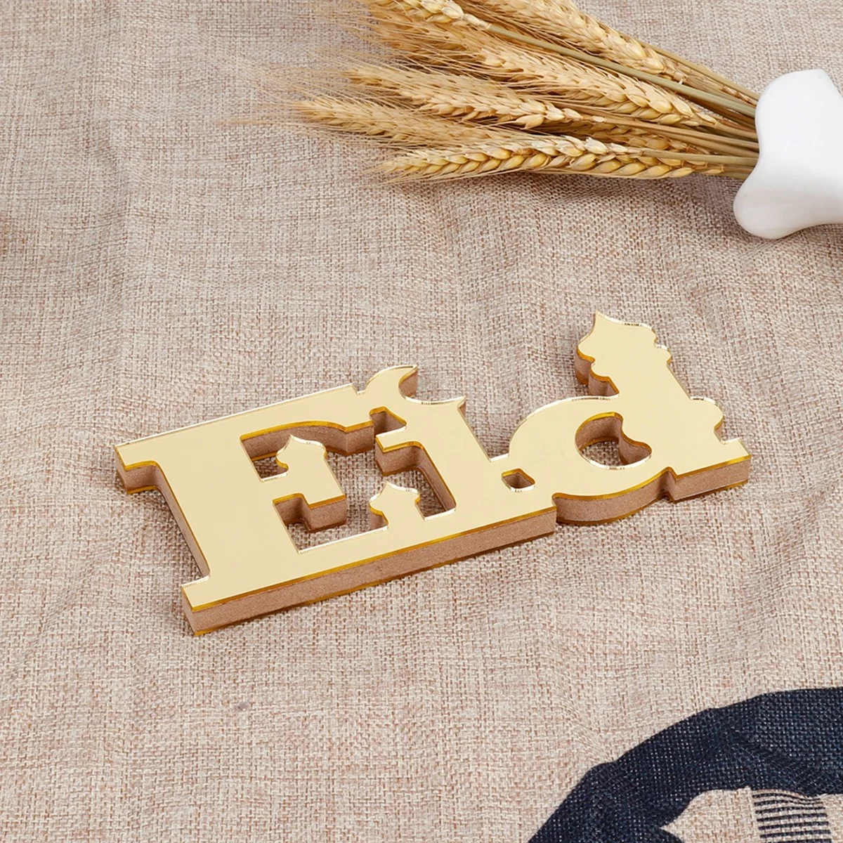 Wood Lettering Ornament Eid Gold — front view