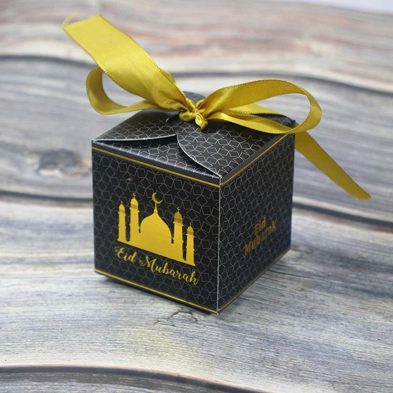 Eid Gift Box with Gold Ribbon 4pcs — front view