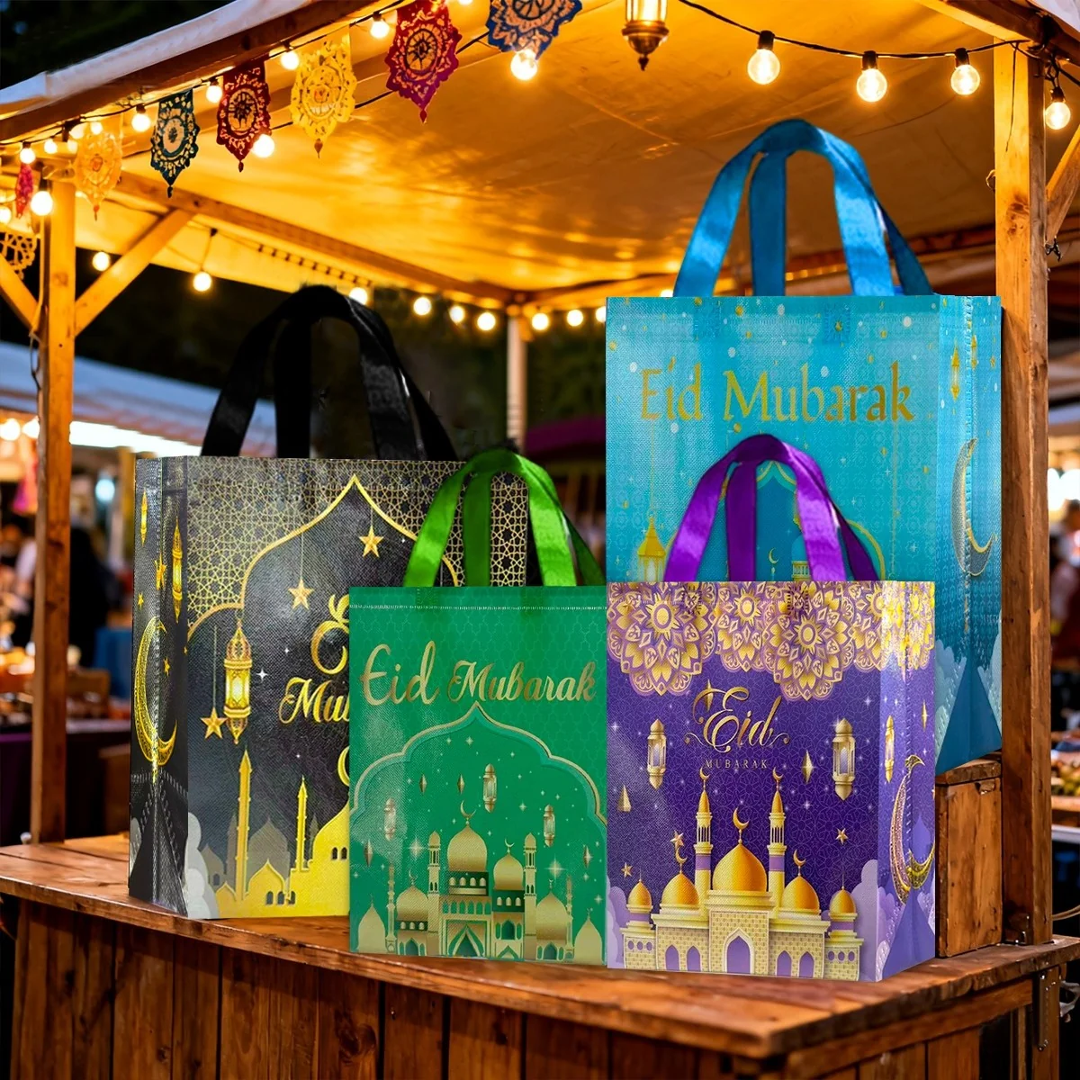 Ramadan gift bag - 4 pieces
Black large + Blue large + Green small + Purple small — size reference